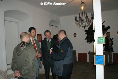 http://www.idea-society.org/data/2010/20100520g.jpg