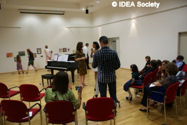 http://www.idea-society.org/data/2011/20110608kids7.jpg