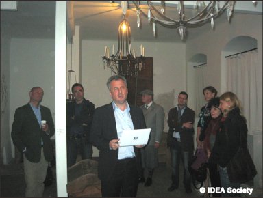 http://www.idea-society.org/data/2011/20110921a.jpg