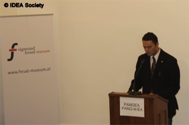 http://www.idea-society.org/data/2011/20111118d.jpg