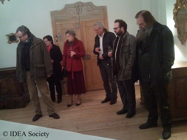 http://www.idea-society.org/data/2013/20130321b.jpg